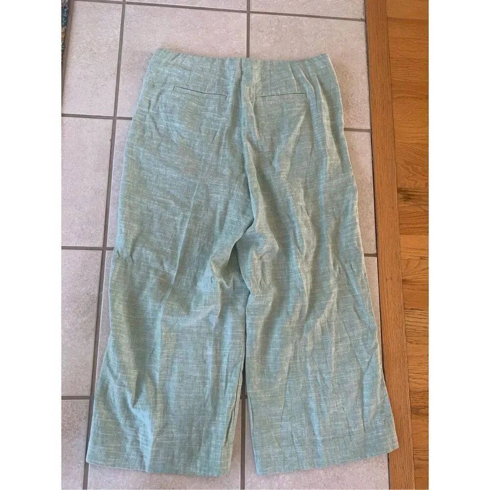 Violets & Roses Linen Crop Pants - Picture 9 of 12